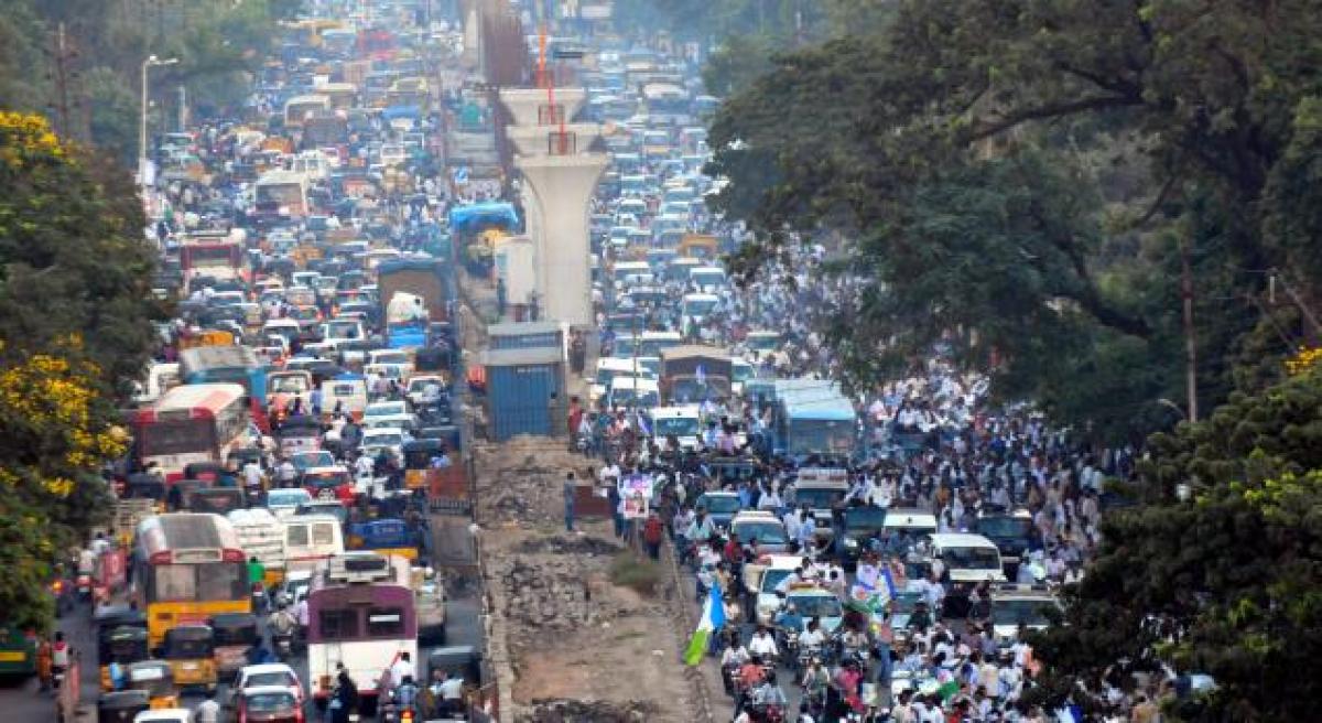 Rehearsals for Prez visit throws traffic out of gear